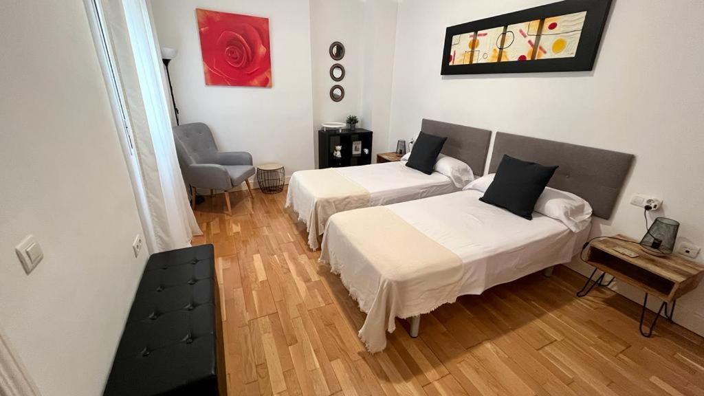 Picassia Home Malaga Center Buitenkant foto